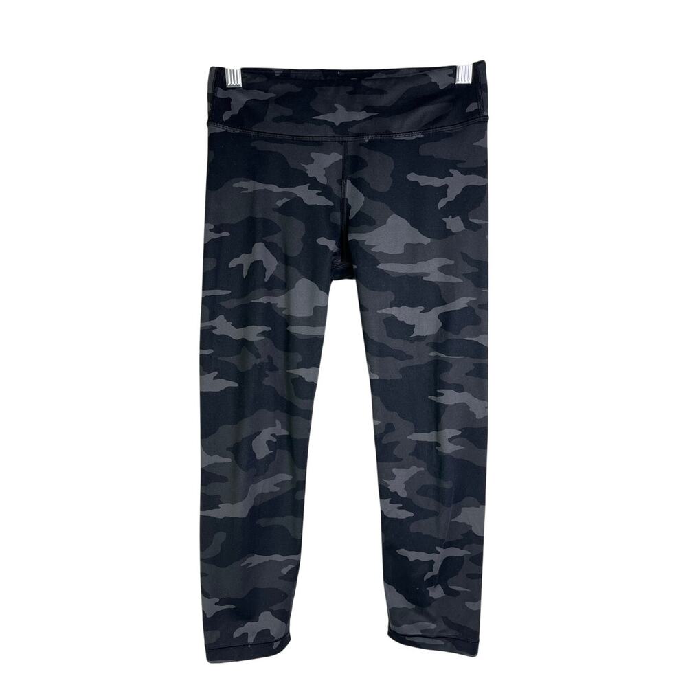 Athleta Girl‎ girls Leggings XL 14 Black Gray Camouflage Capri Stretch